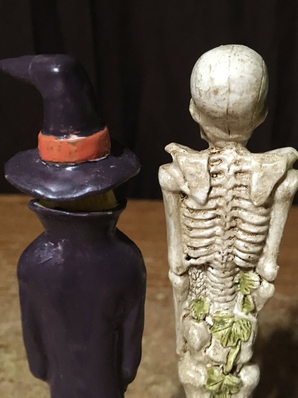 LOT OF 4 HERMITAGE POTTERY HALLOWEEN FIGURES GHOST SCARECROW SKELETON WITCH - Picture 9 of 13